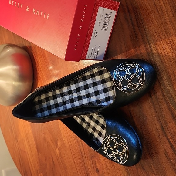 Kelly & Katie Shoes - Kelly & Katie 10M Black Flats